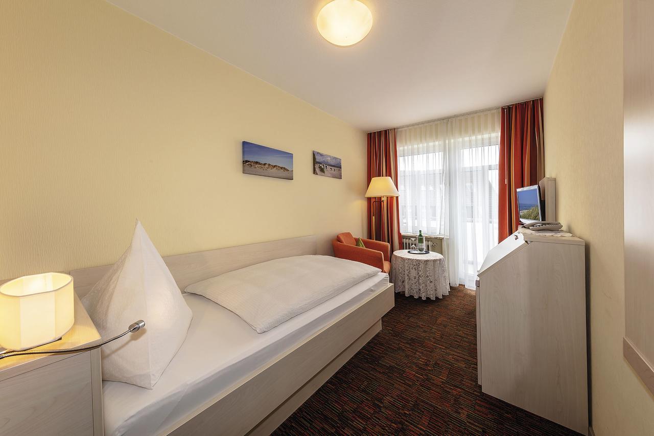 Strandhotel Wietjes Baltrum Habitación foto
